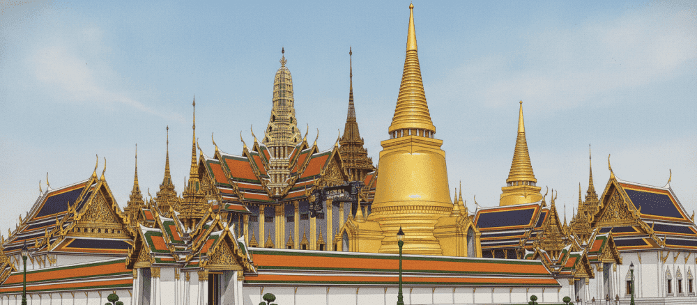 วัด(wát) พระ(phrá) แก้ว(gâaew) มี(mii) ความ(khwaam) งาม(ngaam) .